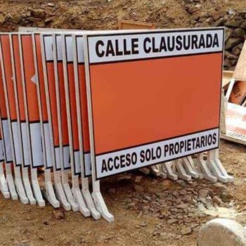 TRANQUERAS DE MADERA PARA OBRAS