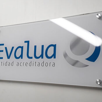 LETREROS CORPORATIVOS EN ACRILICO